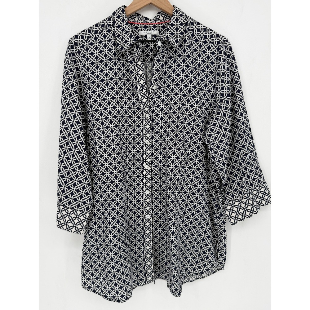 Foxcroft Button Up Women 18 Navy Geometric Cotton Career Office Shaped Shirt